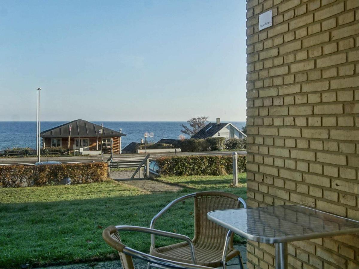4 Person Holiday Home In Allinge Esterno foto